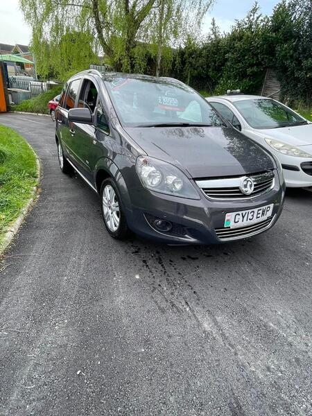 VAUXHALL ZAFIRA 2013