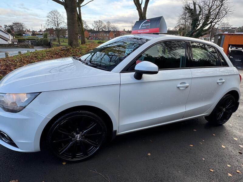 AUDI A1 1.6 TDI Sport