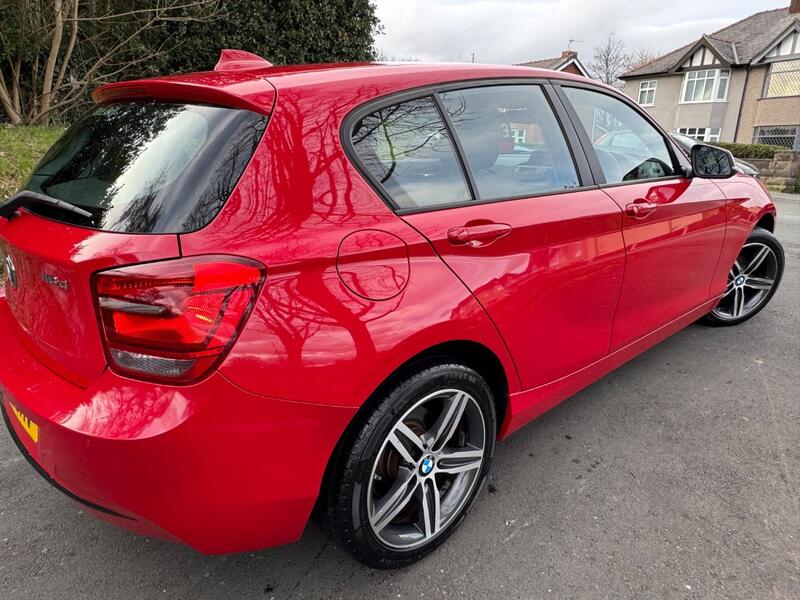 BMW 1 SERIES 2.0 116d Sport 5-door